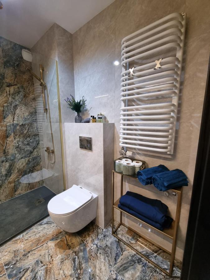 Apartament Jacuzzi Cracovie Extérieur photo
